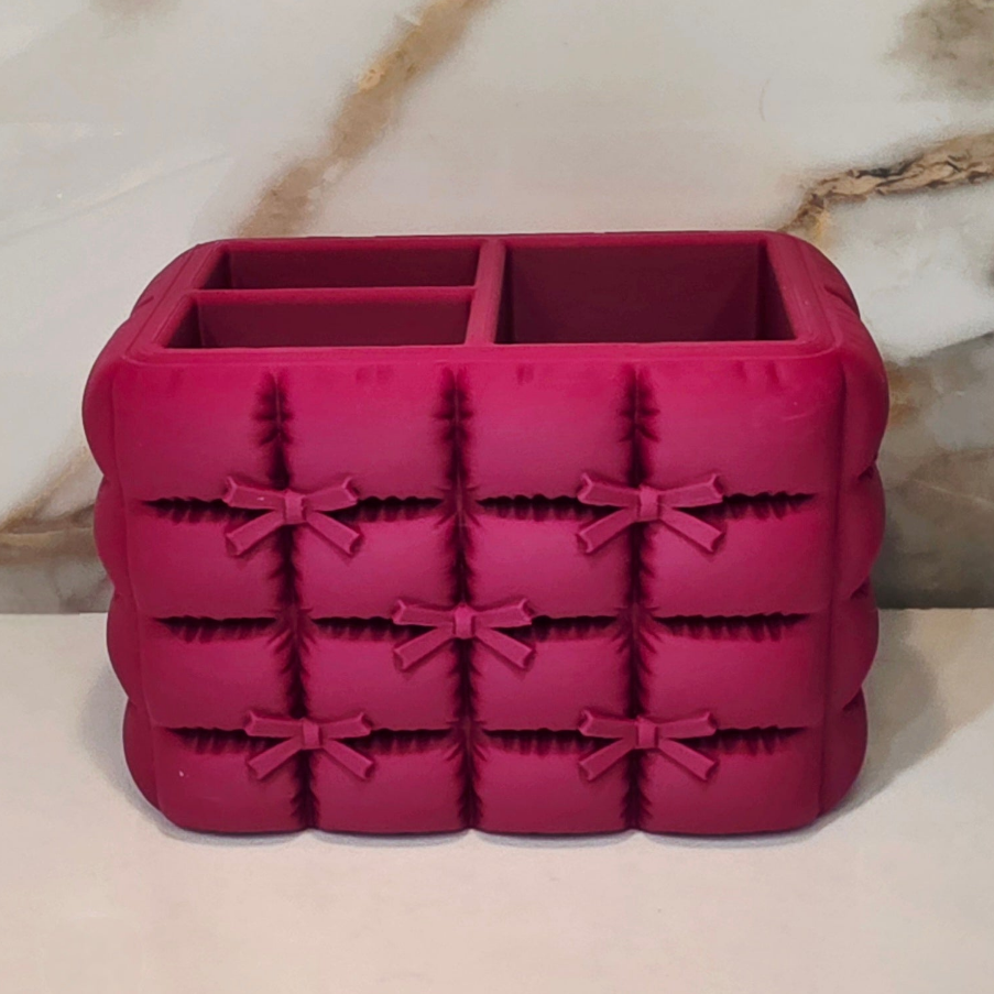 Tufted Bow Makeup/Organizer