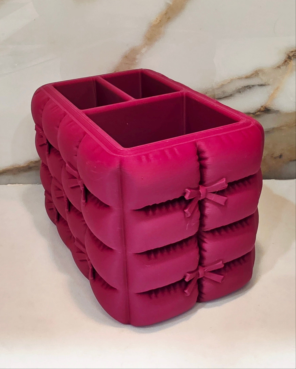 Tufted Bow Makeup/Organizer