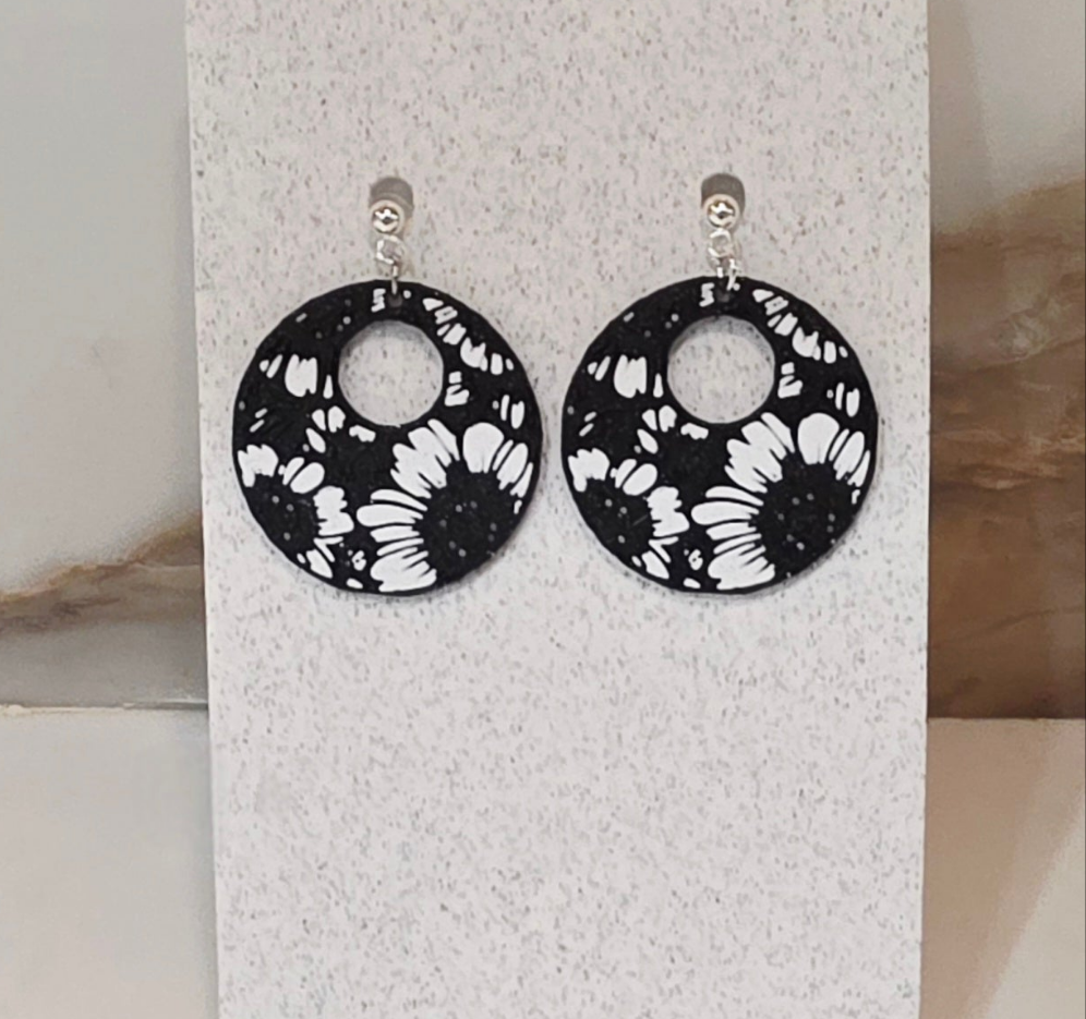 Floral Black & White