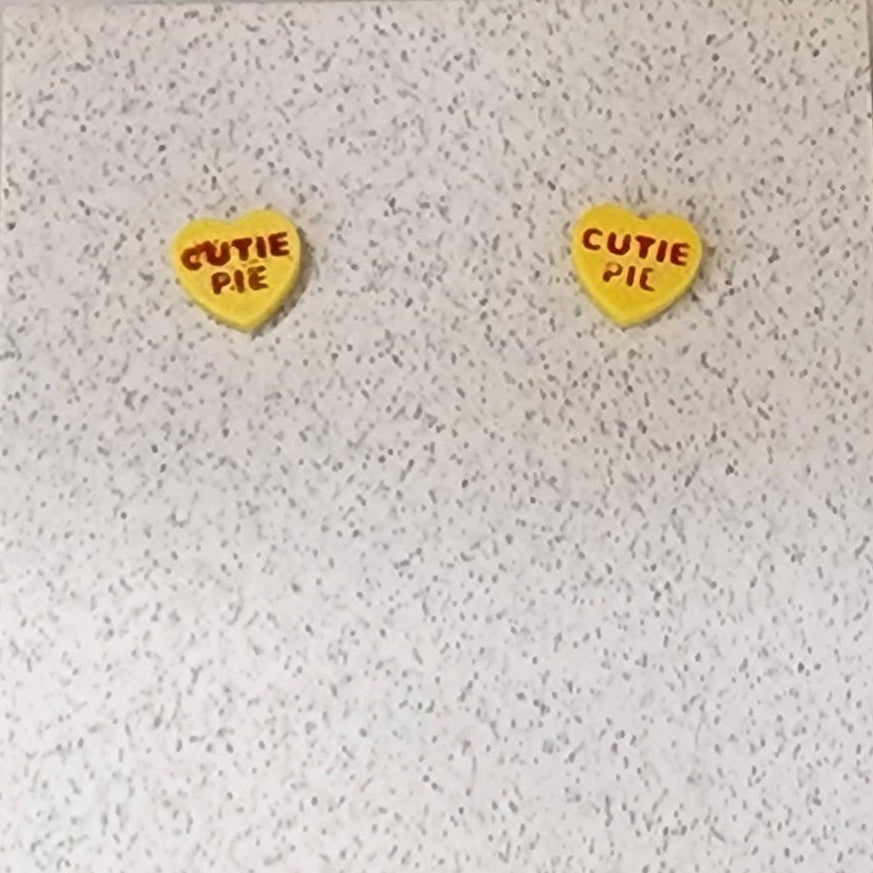 Cutie Pie Heart Earring