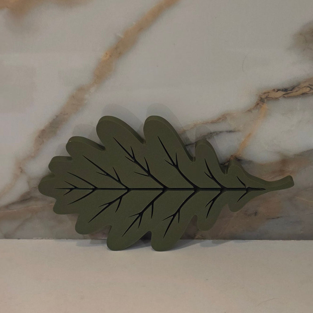 Set of Oak Leaves