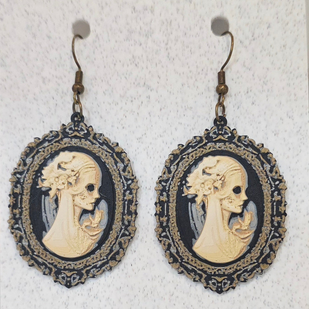Fall - Gothic Cameo