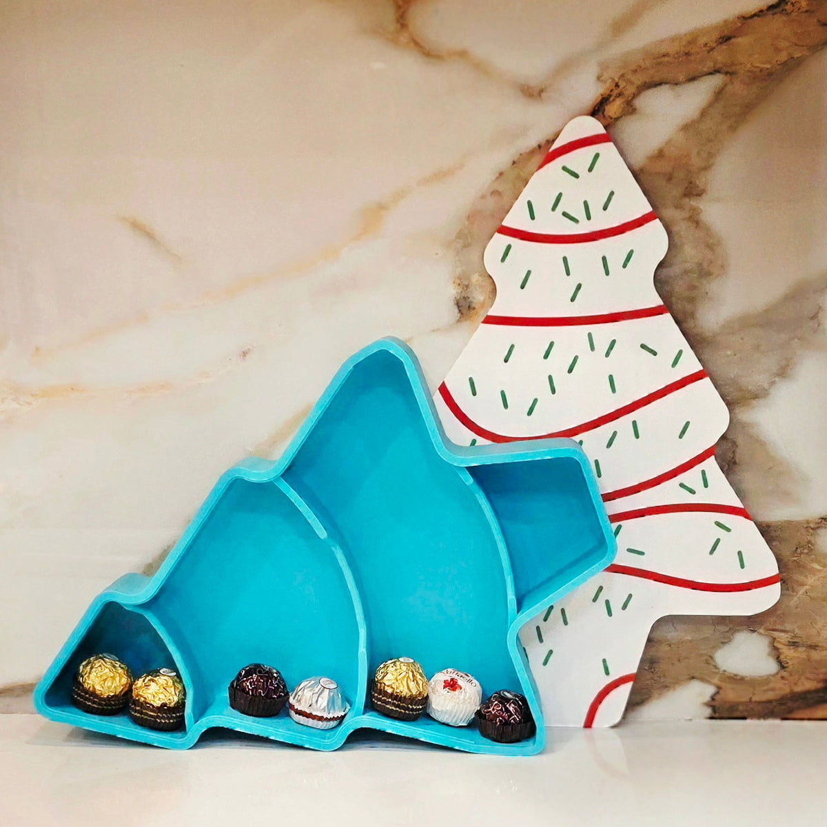Little Debbie Christmas Tree Snack Tray w/Lid